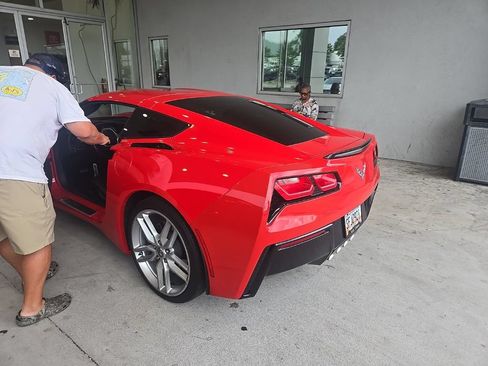 Used 2019 Chevrolet Corvette Stingray Coupe w/ 3LT Preferred Equipment Group RWD image 5