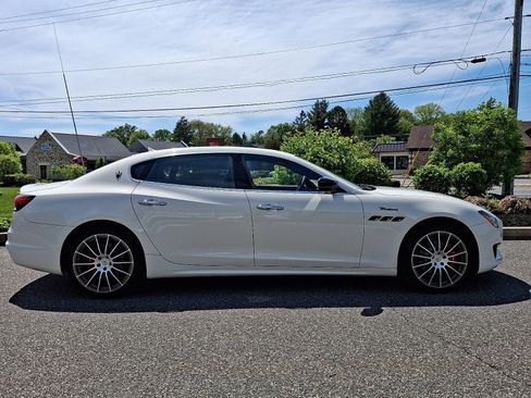 Used 2024 Maserati Quattroporte Modena Ultima Q4 AWD/4WD image 4