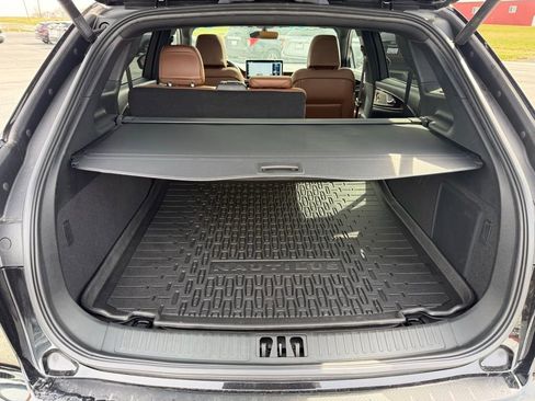 Used 2023 Lincoln Nautilus Reserve w/ Equipment Group 202A image 34