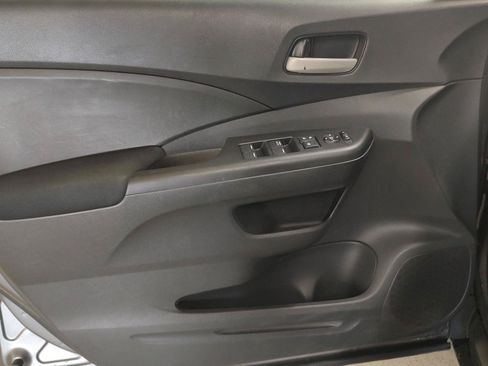 Used 2016 Honda CR-V LX image 17