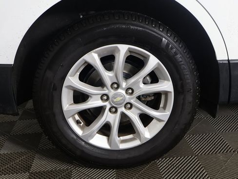 Used 2019 Chevrolet Equinox LT image 20