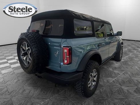 Used 2022 Ford Bronco Badlands image 5