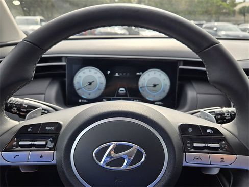 Certified 2023 Hyundai Tucson Limited image 24