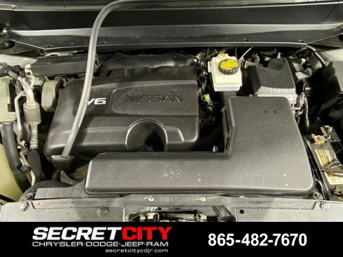 Used 2018 Nissan Pathfinder SV FWD image 28