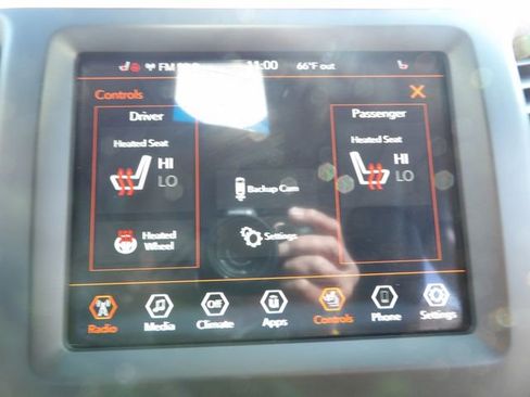 Used 2022 Jeep Cherokee Latitude Lux w/ Sun & Sound Group image 18