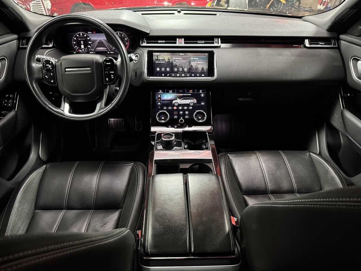 Used 2020 Land Rover Range Rover Velar R-Dynamic S AWD/4WD image 10