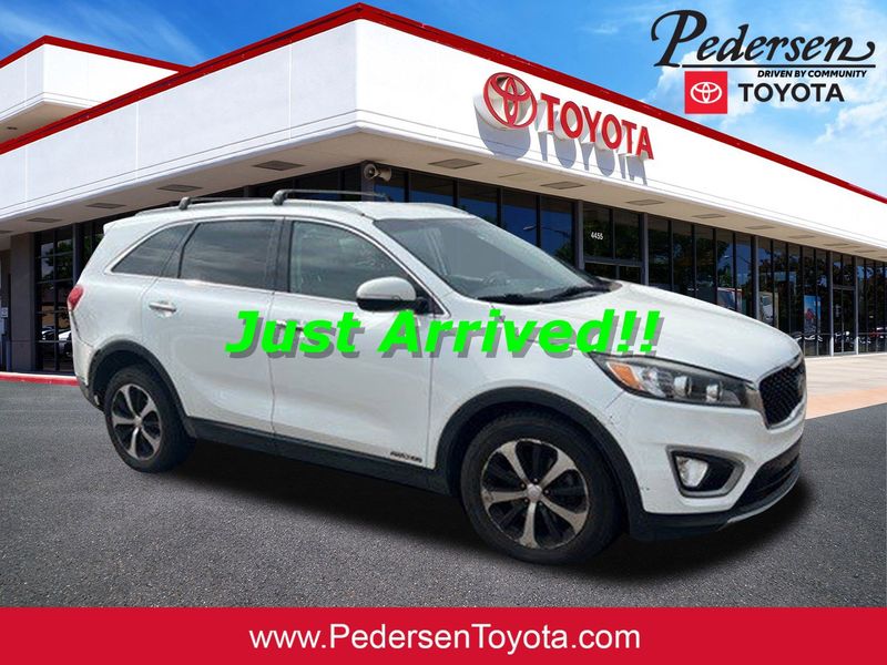 Used 2016 Kia Sorento EX w/ EX Premium Package image 1