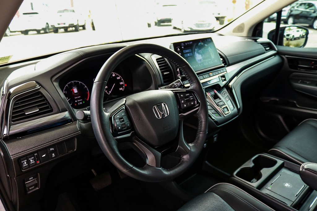 Used 2025 Honda Odyssey Elite image 9