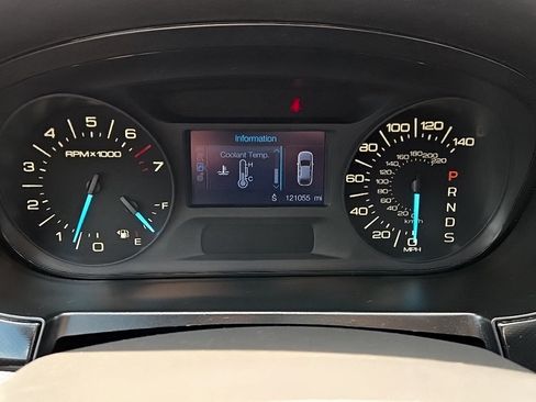 Used 2013 Ford Edge SE FWD image 15