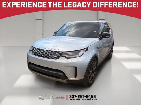 Used 2024 Land Rover Discovery S AWD/4WD image 1