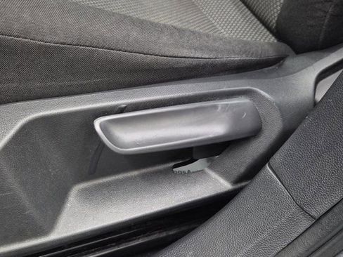 Used 2019 Volkswagen Jetta S w/ Driver Assistance Package image 21