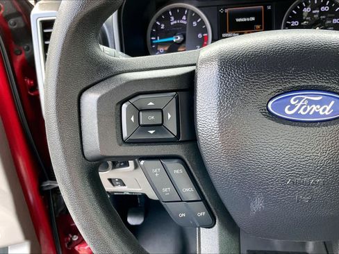 Used 2021 Ford F250 XLT w/ XLT Premium Package AWD/4WD image 20