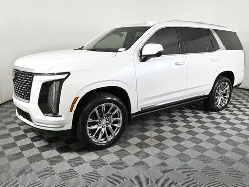 New 2025 Cadillac Escalade Premium Luxury w/ Touring Package image 31