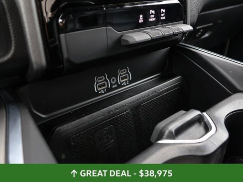 Used 2025 RAM 1500 Laramie image 50