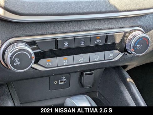 Used 2021 Nissan Altima 2.5 S FWD image 21