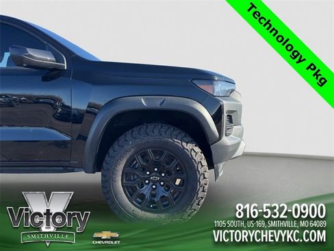 Used 2023 Chevrolet Colorado Trail Boss w/ Technology Package image 21