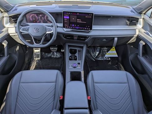 New 2026 Volkswagen Tiguan SE R-Line AWD/4WD image 15
