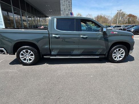 Used 2025 Chevrolet Silverado 1500 LTZ w/ LTZ Premium Package AWD/4WD image 8