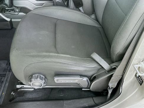 Used 2022 Jeep Gladiator Sport image 30