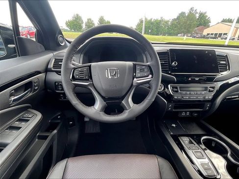 New 2026 Honda Ridgeline Black Edition image 11