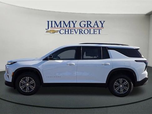 New 2026 Chevrolet Traverse LT w/ Driver Confidence Package image 6