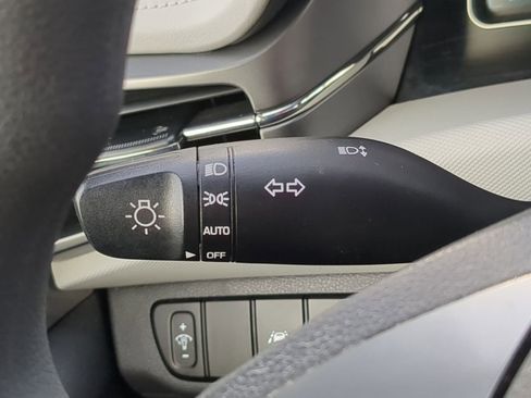 Used 2020 Hyundai Ioniq Blue image 28