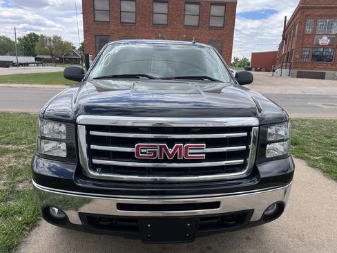 Used 2013 GMC Sierra 1500 SLE w/ Power Tech Package AWD/4WD image 3