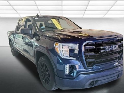 Used 2020 GMC Sierra 1500 Elevation w/ Elevation Value Package RWD image 1