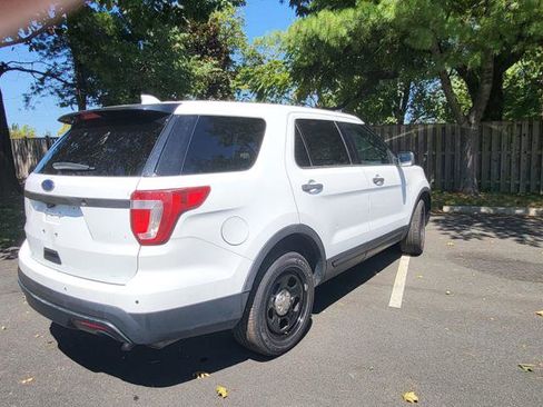 Used 2016 Ford Explorer 4WD Police Interceptor image 3
