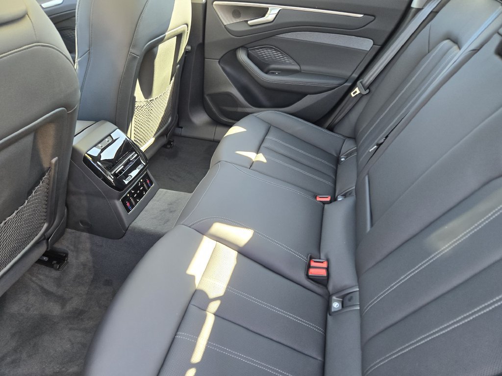 Used 2026 Audi A6 Premium Plus w/ Premium Plus Package AWD/4WD image 36