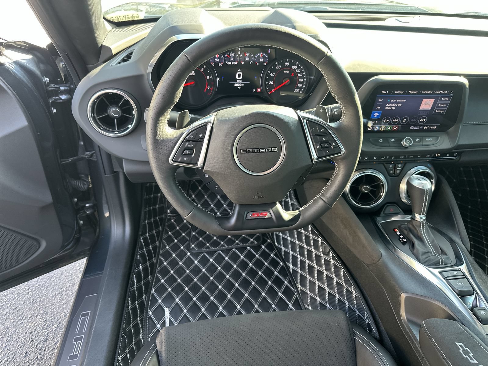 Used 2023 Chevrolet Camaro SS RWD image 17