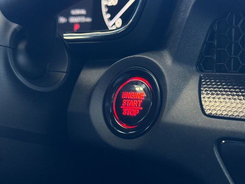 Certified 2025 Honda CR-V LX image 22