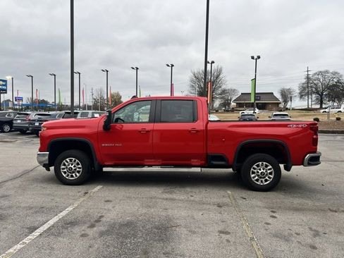 Used 2024 Chevrolet Silverado 2500 LT image 7