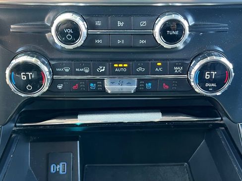 Used 2021 Ford F150 Lariat w/ Equipment Group 502A High AWD/4WD image 36