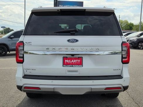 Used 2022 Ford Expedition Max Limited RWD image 6