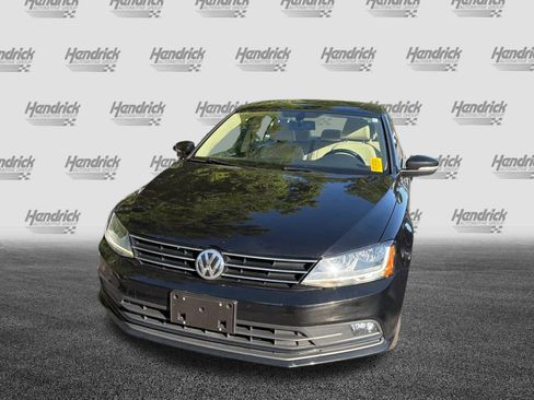 Used 2017 Volkswagen Jetta SEL FWD image 5