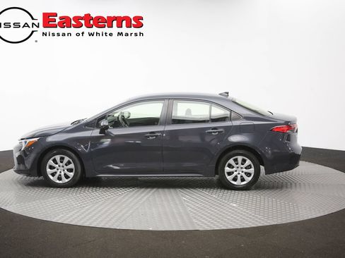 Used 2023 Toyota Corolla LE w/ Carpet Mat Package (TMS) FWD image 91