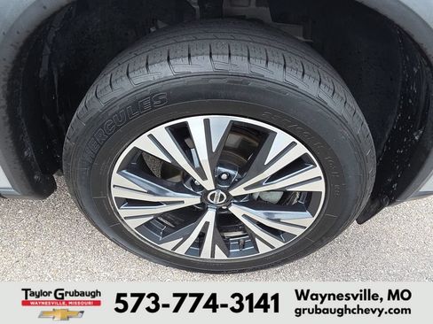 Used 2021 Nissan Rogue SV AWD/4WD image 10