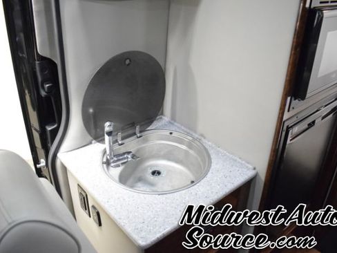 Used 2017 Mercedes-Benz Sprinter 2500 image 30