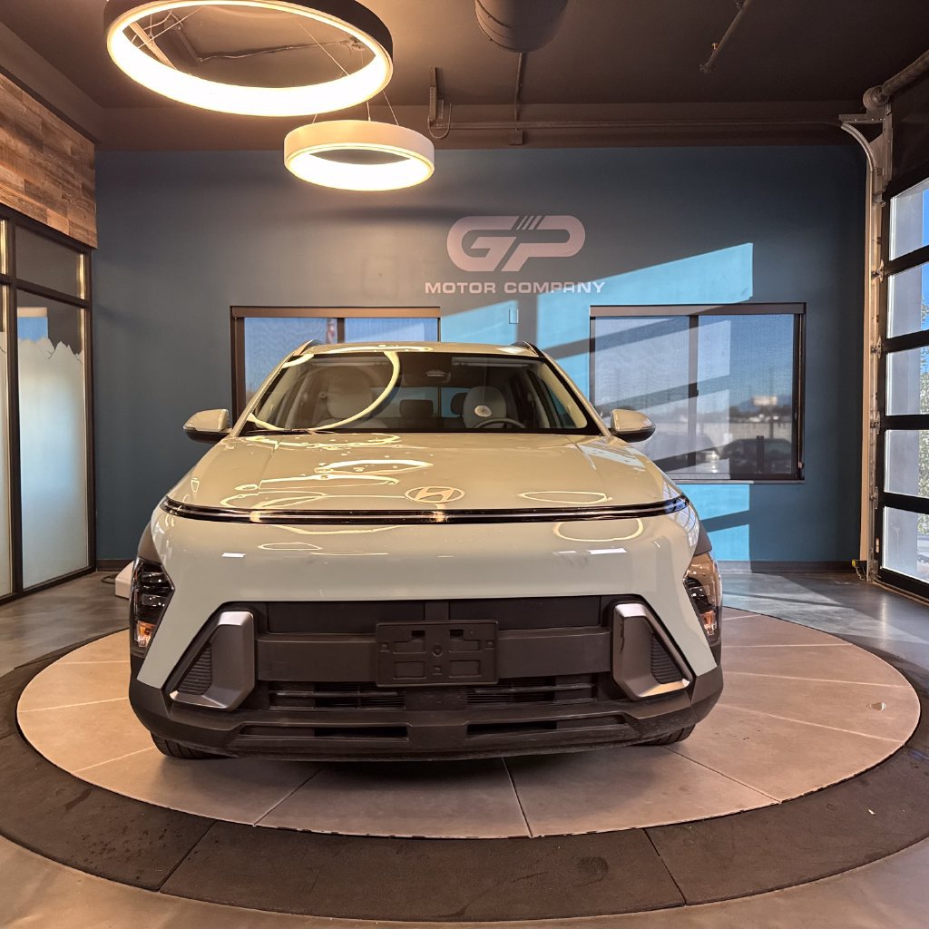 Used 2024 Hyundai Kona SEL FWD image 8