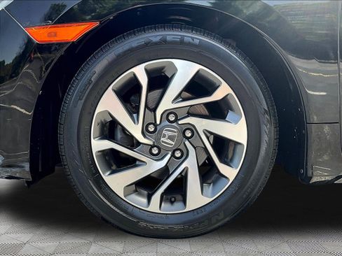 Used 2016 Honda Civic EX image 33