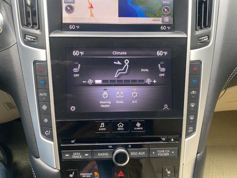 Used 2020 INFINITI Q50 Luxe w/ Essential Package (3.0T Luxe) RWD image 30