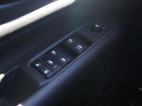 New 2026 Jeep Compass Limited image 72