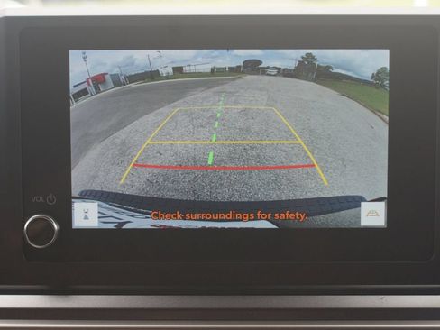 Used 2025 Toyota 4Runner SR5 RWD image 7