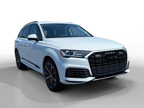 Used 2023 Audi Q7 3.0T Premium Plus w/ Premium Plus Package AWD/4WD image 7