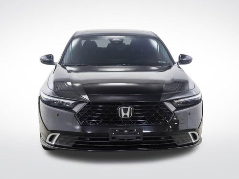 Used 2024 Honda Accord Touring image 8