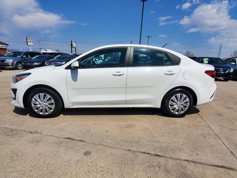 Used 2022 Kia Rio S image 5