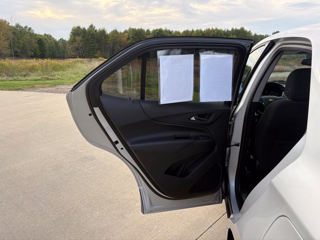 Used 2019 Chevrolet Equinox LT AWD/4WD image 37