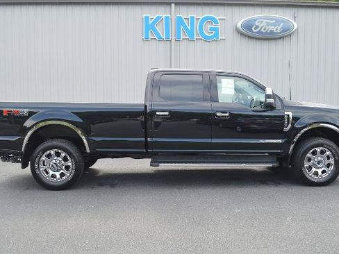Certified 2022 Ford F350 Lariat w/ Lariat Ultimate Package AWD/4WD image 5