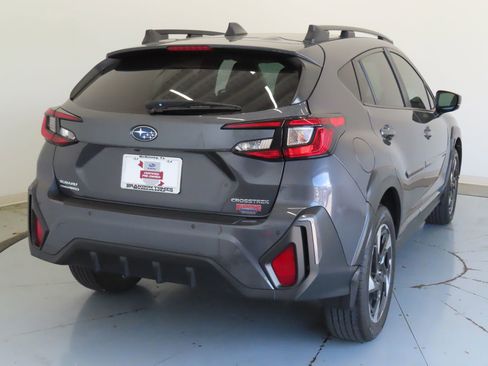 Used 2025 Subaru Crosstrek 2.5i Limited w/ Crosstrek Mirror Package AWD/4WD image 4